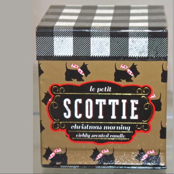 DW HOME CHRISTMAS MORNING SCOTTIE CANDLE SCENTED NEW - Picture 4 of 5